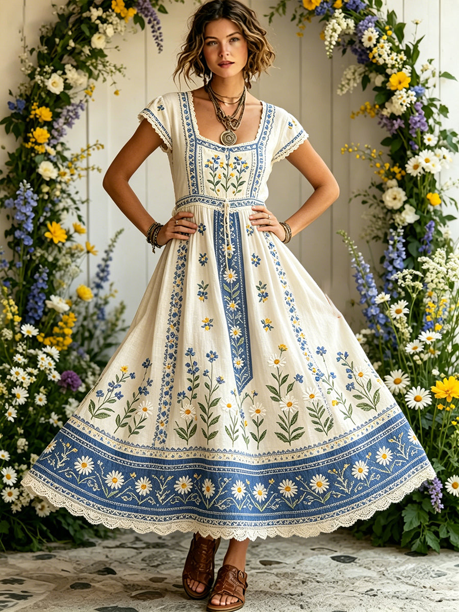 Damsommarlik klänning i lantlig stil med blommönster