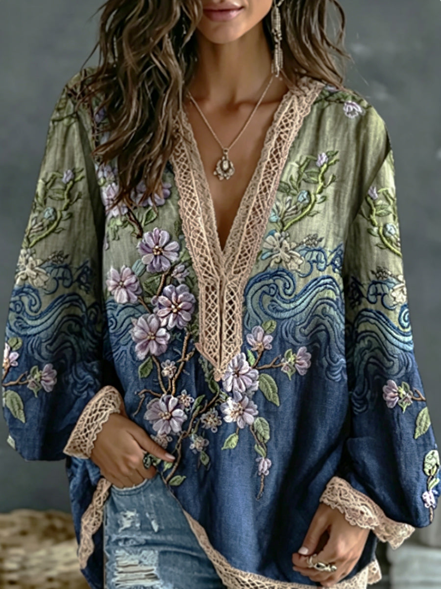 Damskjorta i linne med klassiskt graderat broderat mönster föreställande japanska sakurablommor och havsvågor, V-ringning och lång ärm