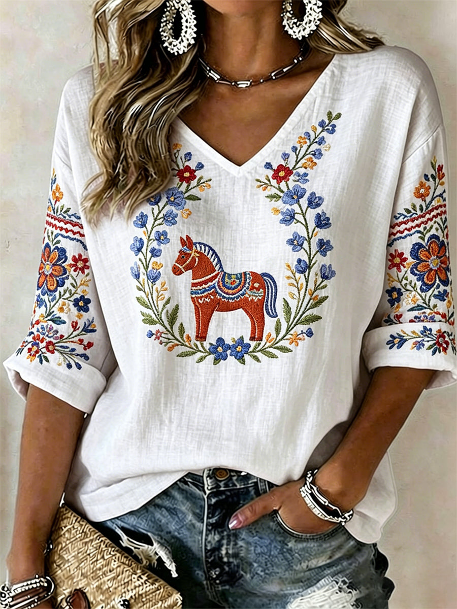 Damsvensk midsommartryck avslappnad t-shirt