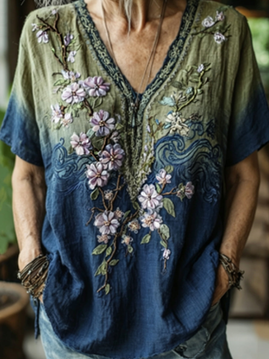 Dams klassiskt graderad japansk t-shirt i linne med broderat mönster med sakurablommor och havsvågor, kortärmad