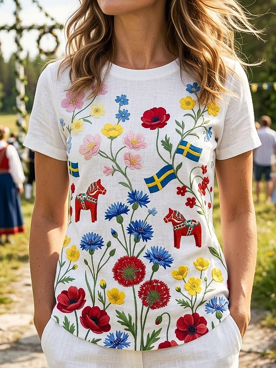 Kvinnor Retro Svenska Rockande Häst Midsommar Blommisk T-shirt