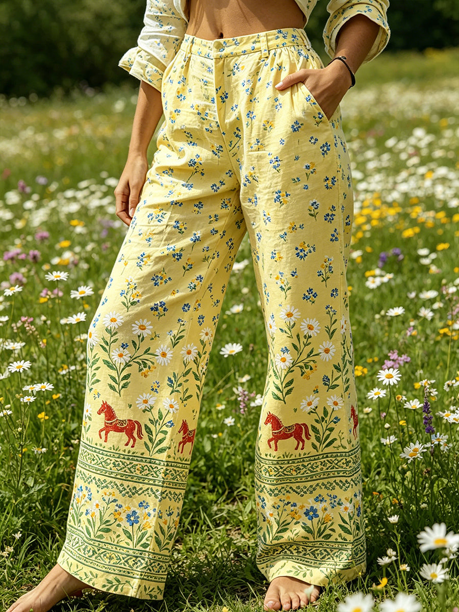 Damslips i midsommarstil med blommönster, avslappnad stil