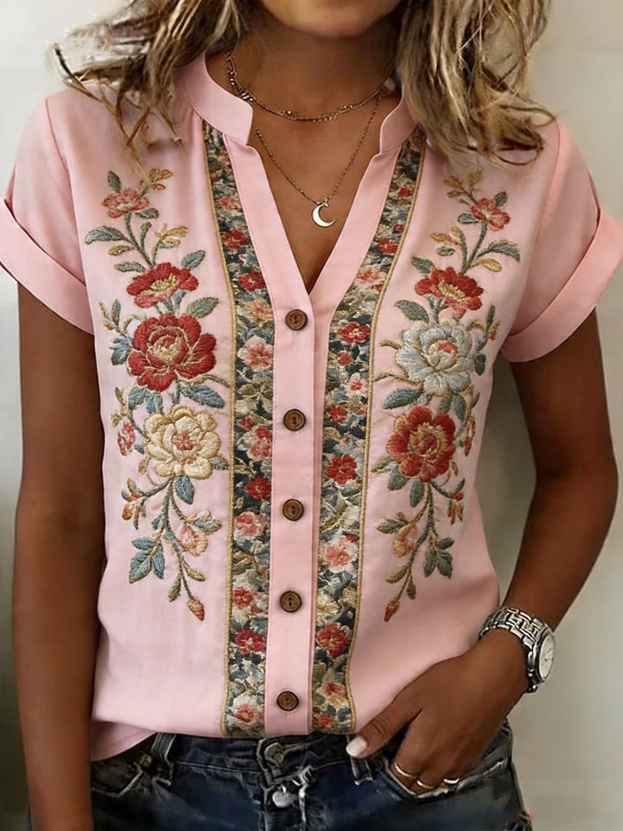 Damskjortor med rosa blommönster