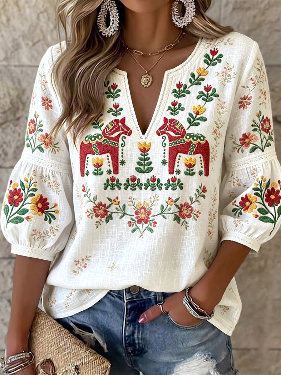 Kvinnors Vita midsommar-inspirerade Dala Horse Print Casual Cotton-Linen V-hals topp