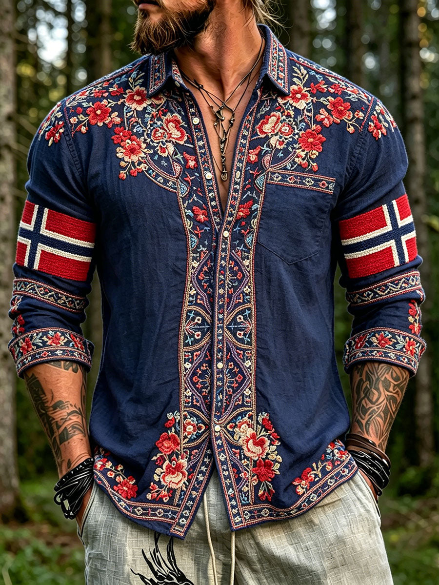 Mannskjole i nordisk skandinavisk stil med blomstermotiv