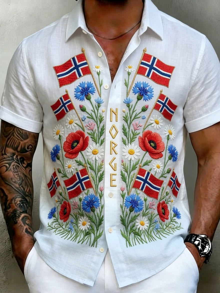 Gammel skandinavisk stil herreskjorte i bomull-lin med norsk kunsttrykk