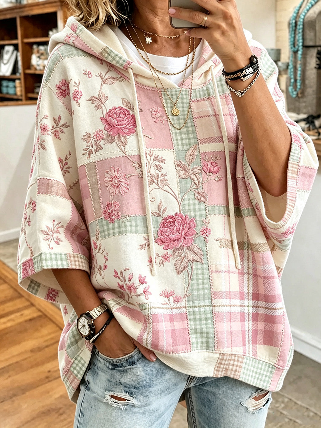 Kvinnlig casual huvtröja med rosa blommönster