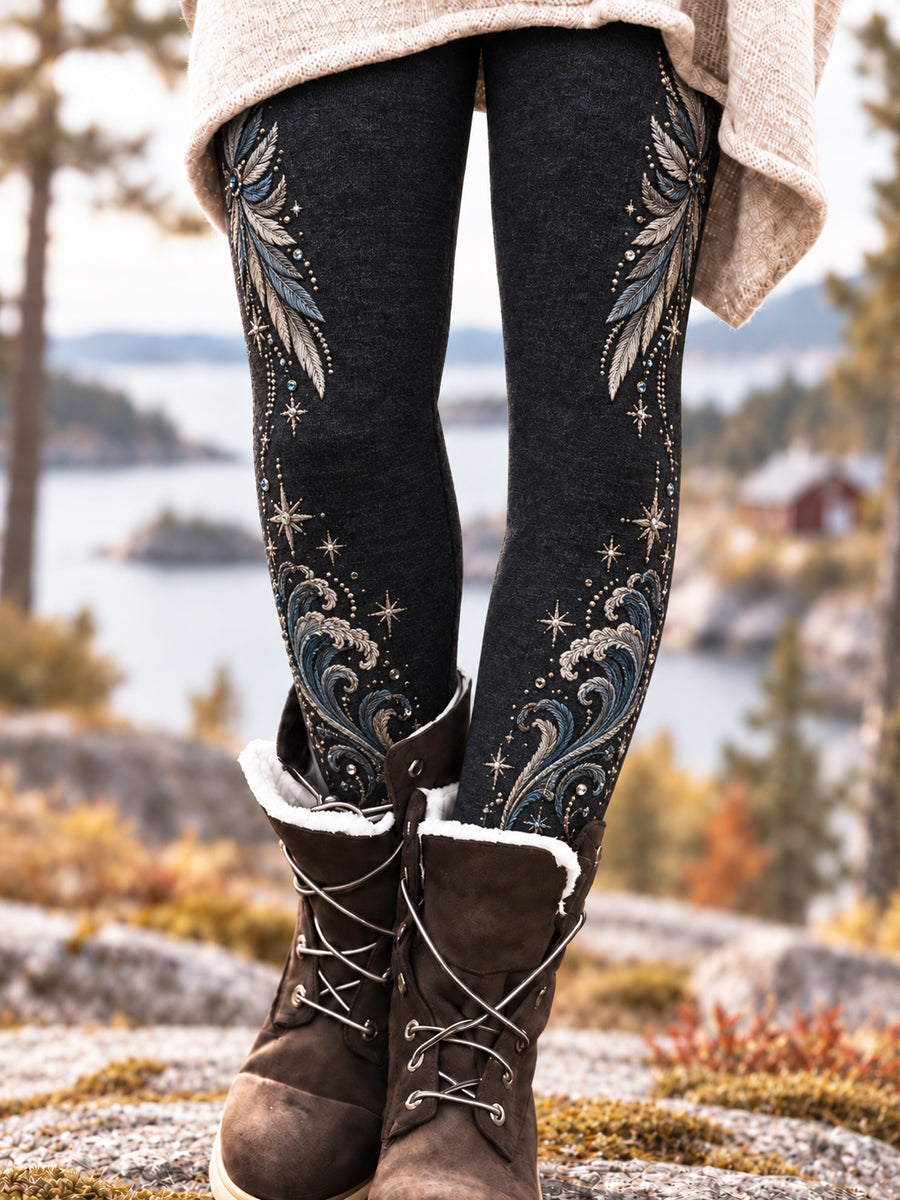 Damleggings i vintage nordisk stil med fjädermönster