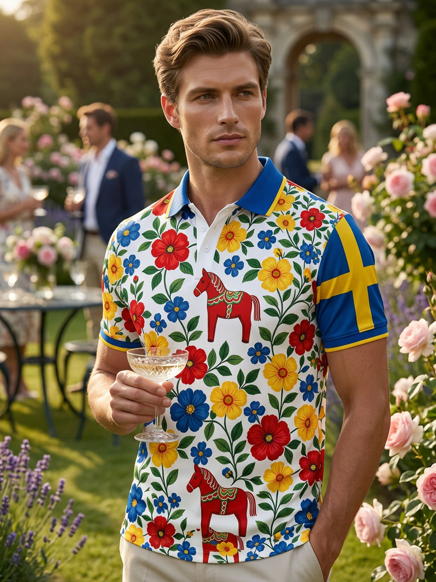 Herrpolotröja med konsttryck som hyllar den svenska midsommarfesten