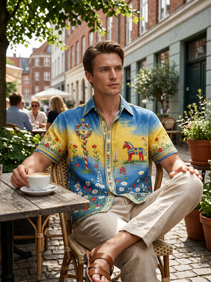 Herrtröja med korta ärmar och konstprint som hyllar den svenska midsommarfesten