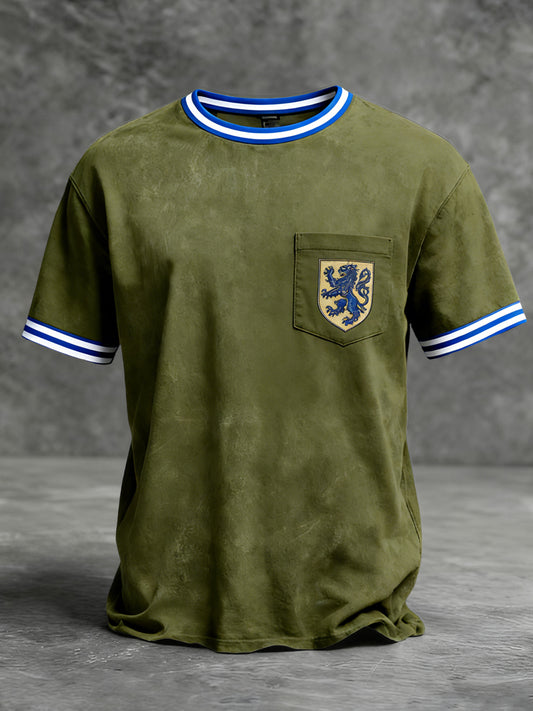 Herrens Retro Olive Lion Crest Lomme Ringer T-skjorte