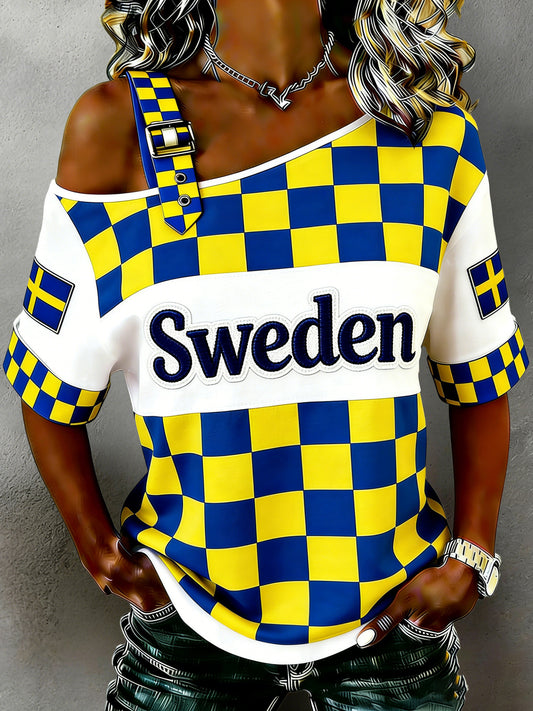 Dame T-skjorte med svensk kunsttrykk i lokal stil med dalahäster