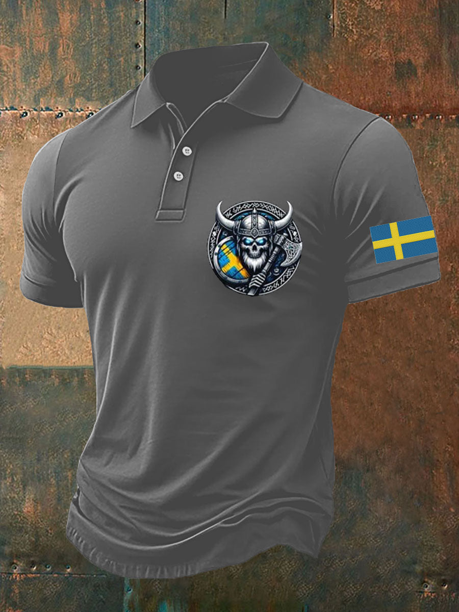 Herrpolo med svensk vikingastil och tryckt mönster