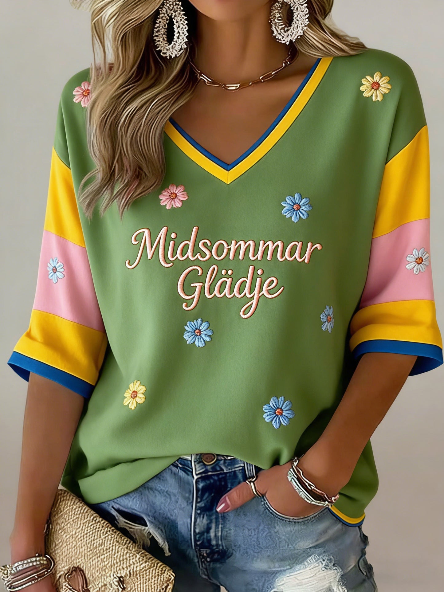 Damer Svensk midsommarfest minnes-Dalahäst tryckt V-ringad t-shirt