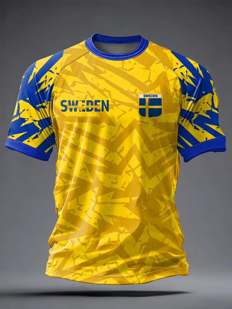 Herrtröja i svensk fotboll med tryckt, avslappnad stil och korta ärmarna