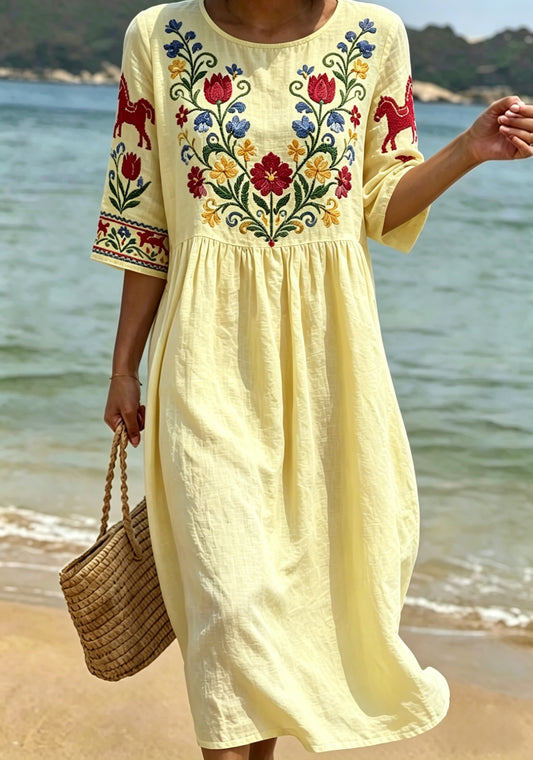 Retro svensk midtsommer folklore blomsterkjole i bomull og lin med halvlang erm