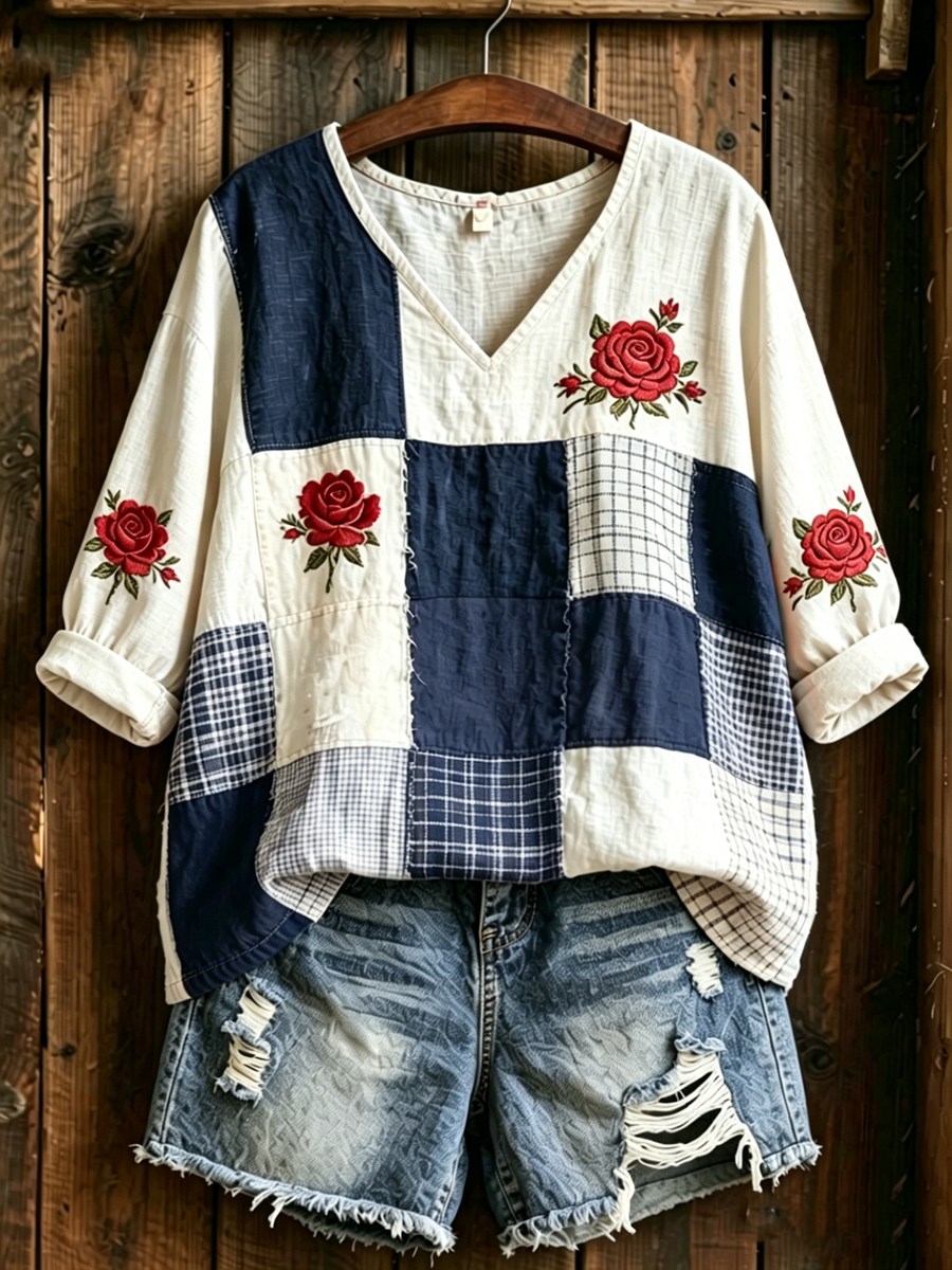Dammens blommönstrad midjelångärmad t-shirt med V-ringning