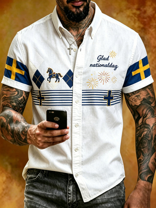 Herreskjorte med korte ermer og kunstnerisk trykk som feirer Sveriges nasjonaldag