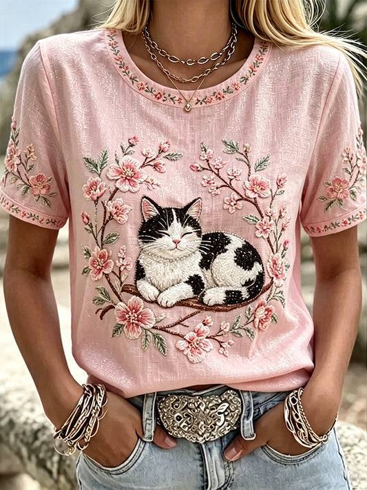 Damebluse i lin med blomster og katter, kortermet