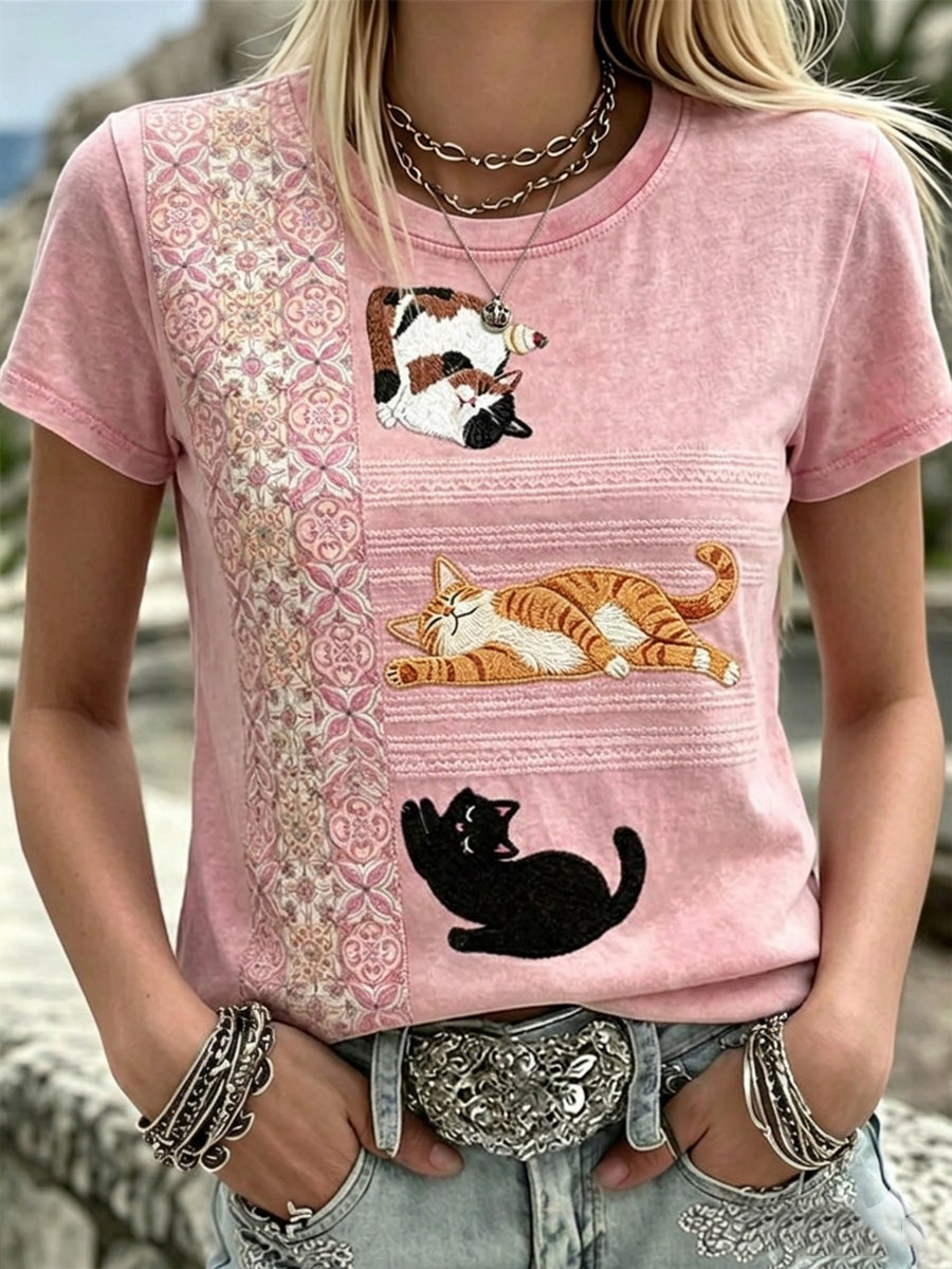 Kvinnors blommor och katter Kortarmad T-shirt