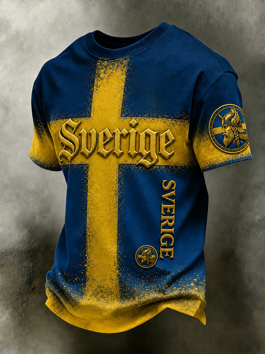 Retro svensk fotballandslagsflagg med emblem og t-skjorte i vikingstil med korte ermer