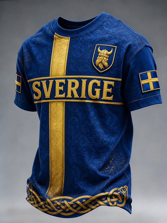 Retro svensk fotballandslagsflagg med emblem og t-skjorte i vikingstil med korte ermer