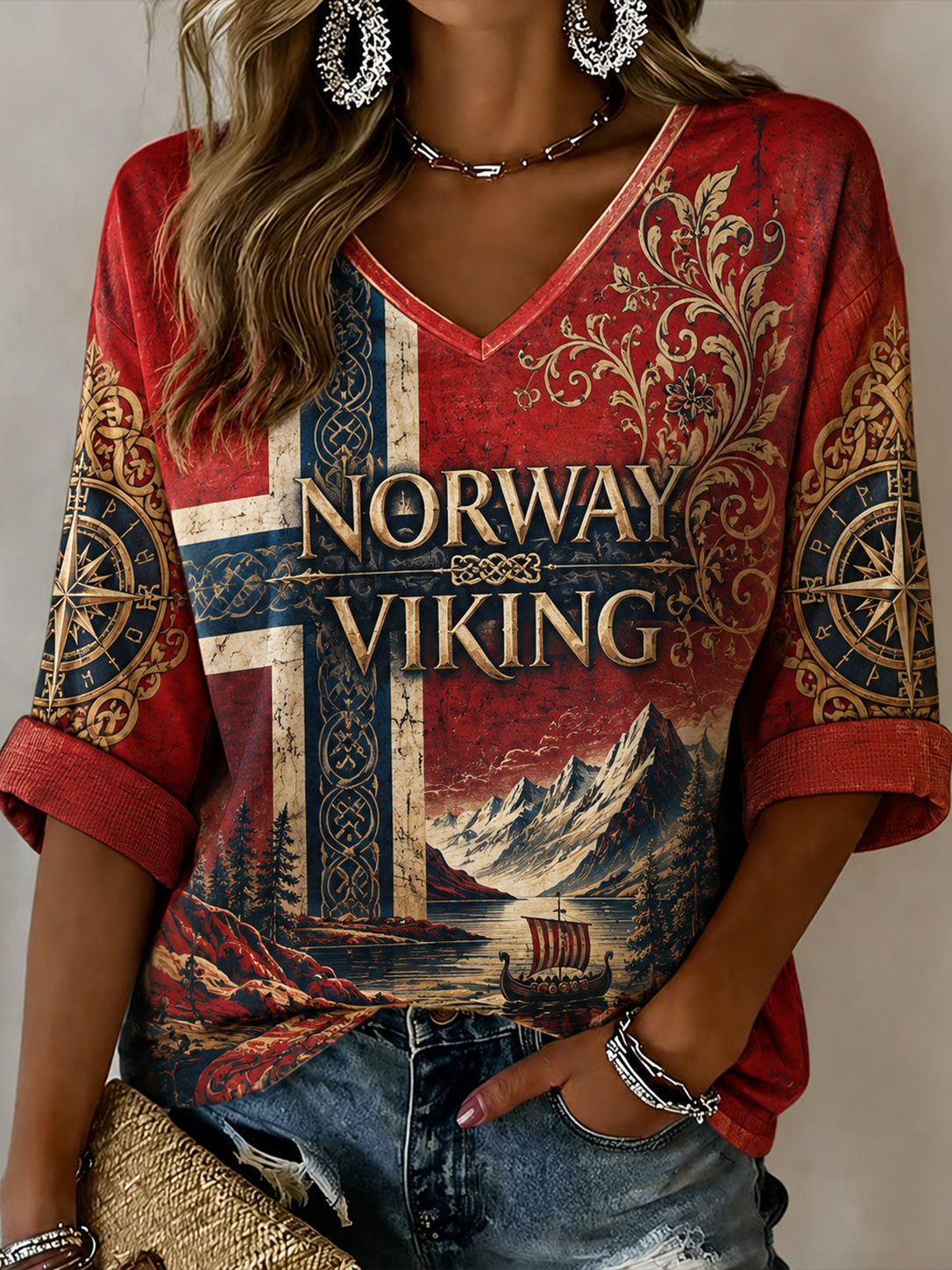 Damelue med retro vikingmotiv og V-utringning
