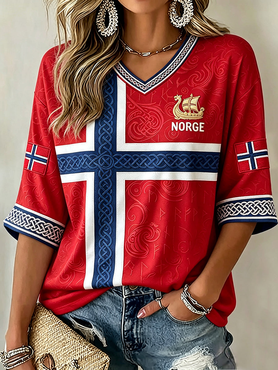 Damelag i Norge vikingskip keltisk trykk midtlange ermer V-utringning T-skjorte